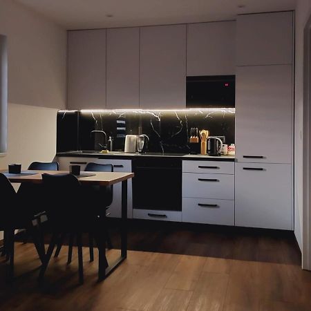 Luxury Apartments Bernardynska Domek 1 , 2 Kielce Zewnętrze zdjęcie